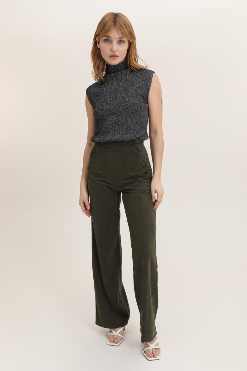 Velvet buttoned pants
